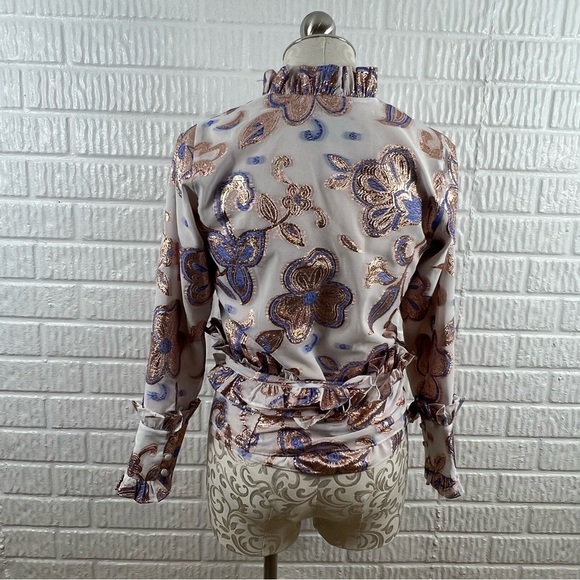 Alexis Marceau Wrap Top Floral Metallic Small - Picture 9 of 11